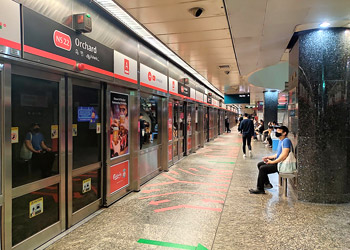 MRTオーチャード駅