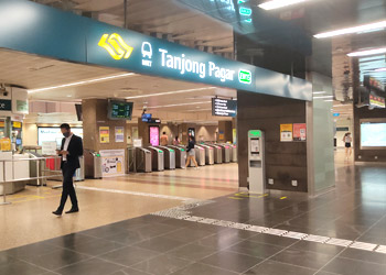 MRTタンジョン・パガー駅