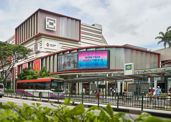 ティオン・バル・プラザ